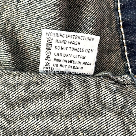 Women’s Camo Classic Fashion Stars & Stripes Distressed Denim Vest - Picture 7 of 8